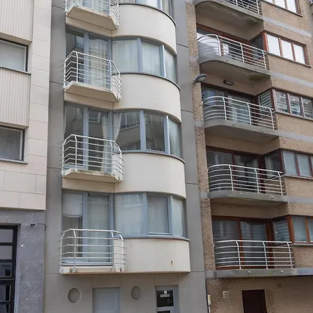 Lecomte - The Shoreline Beachflow Apartment Ostende