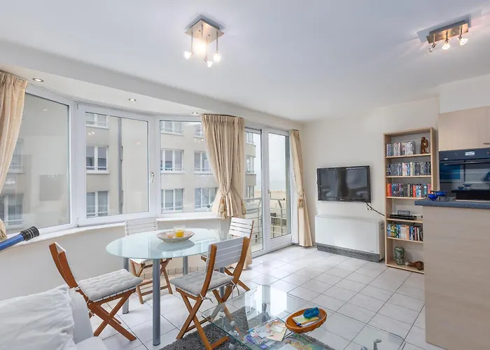 Lecomte - The Shoreline Beachflow Ostend