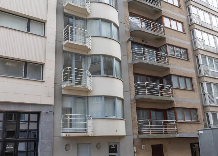 Lecomte - The Shoreline Beachflow Apartment Ostend